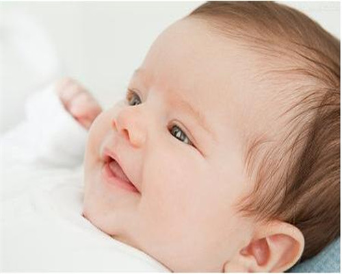 新手父母必知的新生儿护理技巧