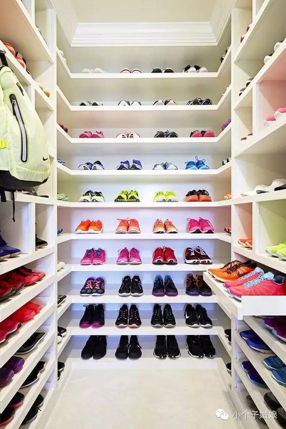 没有好看的衣服怎么办,没有衣服穿怎么健身