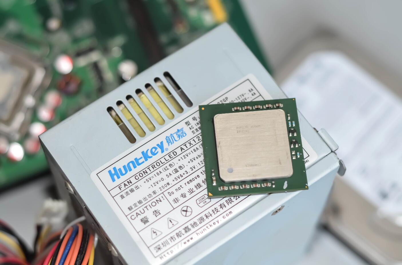 游戏悍将变形金刚3机箱,机甲变形金刚3