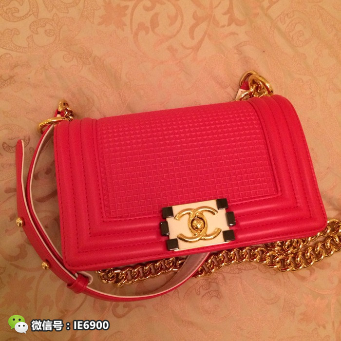 女生就得宠自己，90后辣妈嫁入豪门挥金无度！疯狂购买奢侈品！