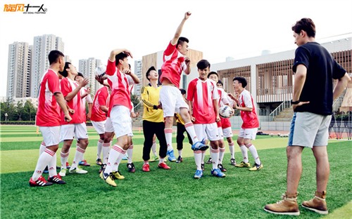 旋风十一人捧红哪些人,旋风十一人以足球方式解说