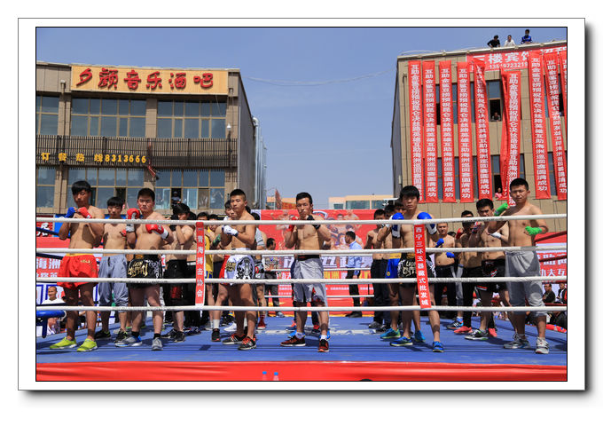 青海互助打起来了,昆仑对决又在青海互助上演搏击大战