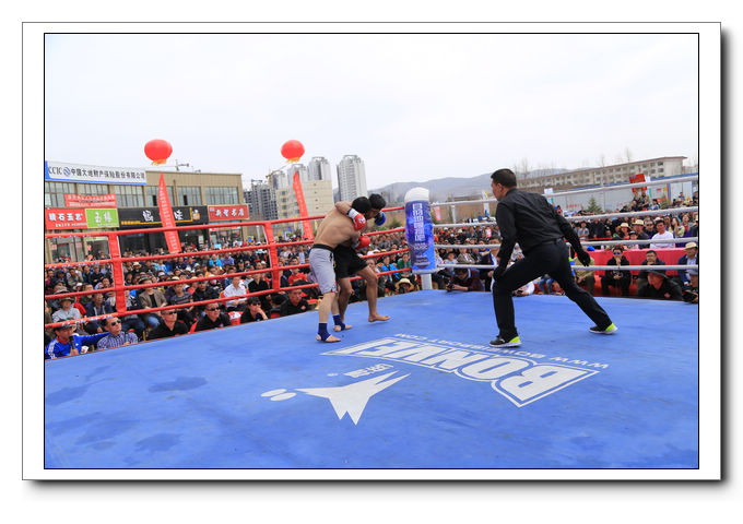 青海互助打起来了,昆仑对决又在青海互助上演搏击大战