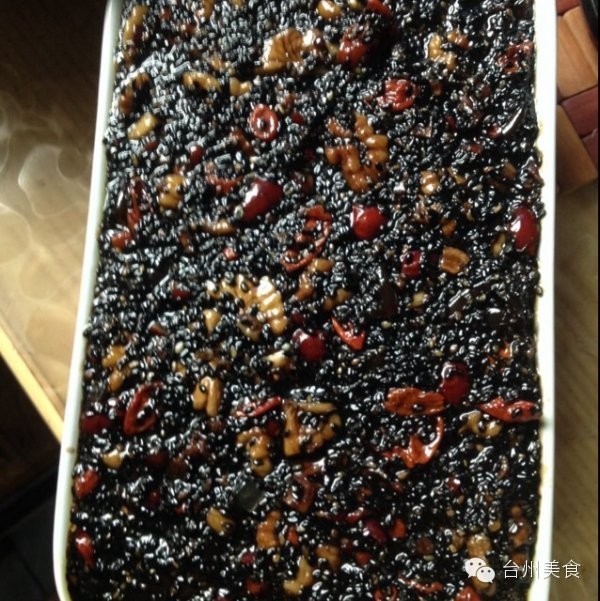 台州美食糯米鸡蛋麻糕,阿胶糕手工美食