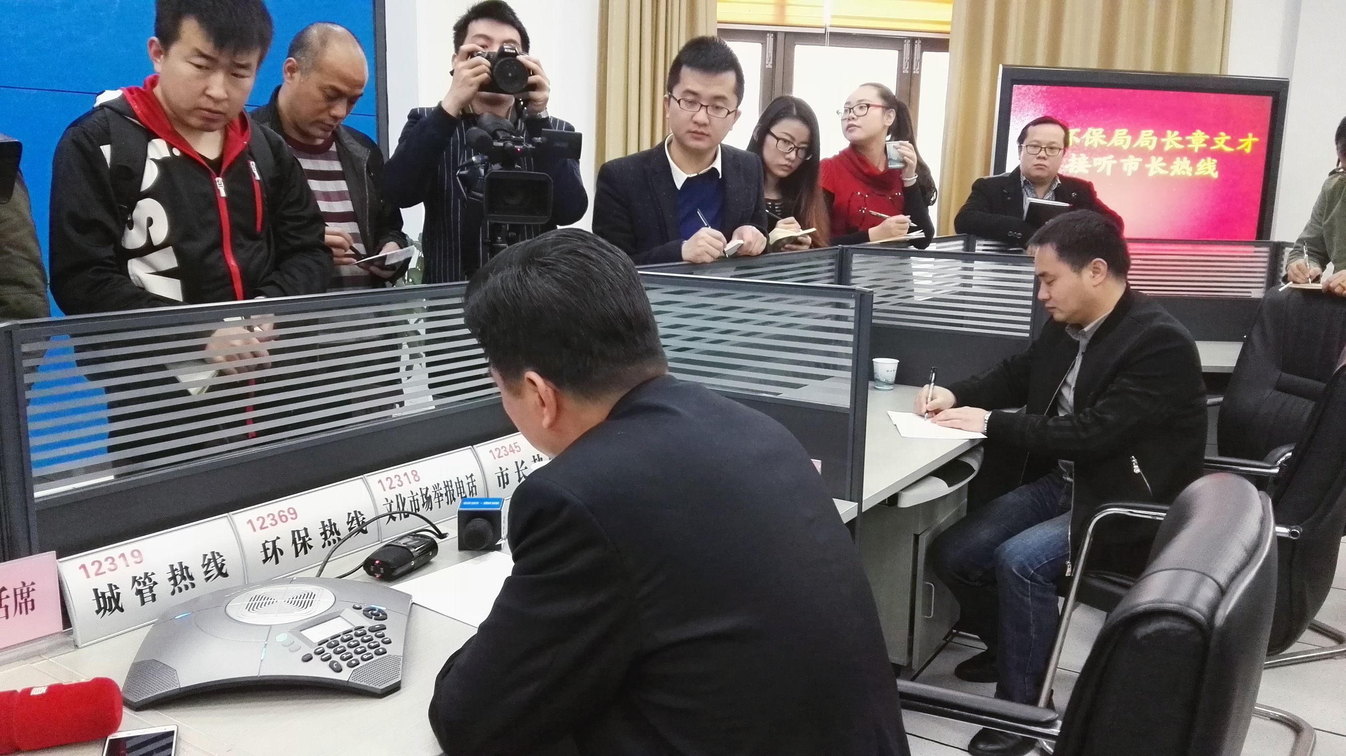 株洲市环保局长热线,株洲市环保问题