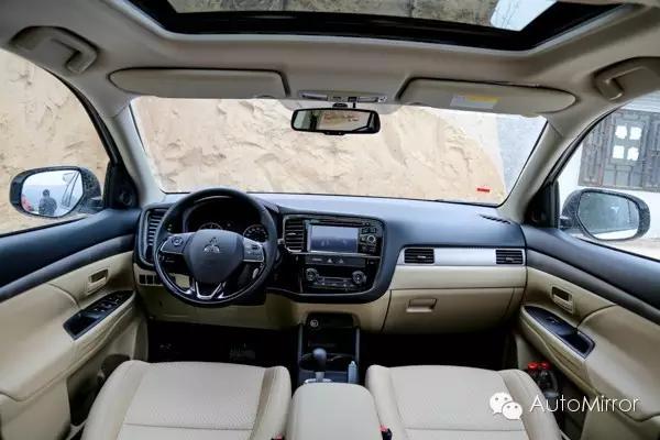 最新款三菱欧蓝德2.0试驾,三菱欧蓝德2.0l畅享版5座试驾