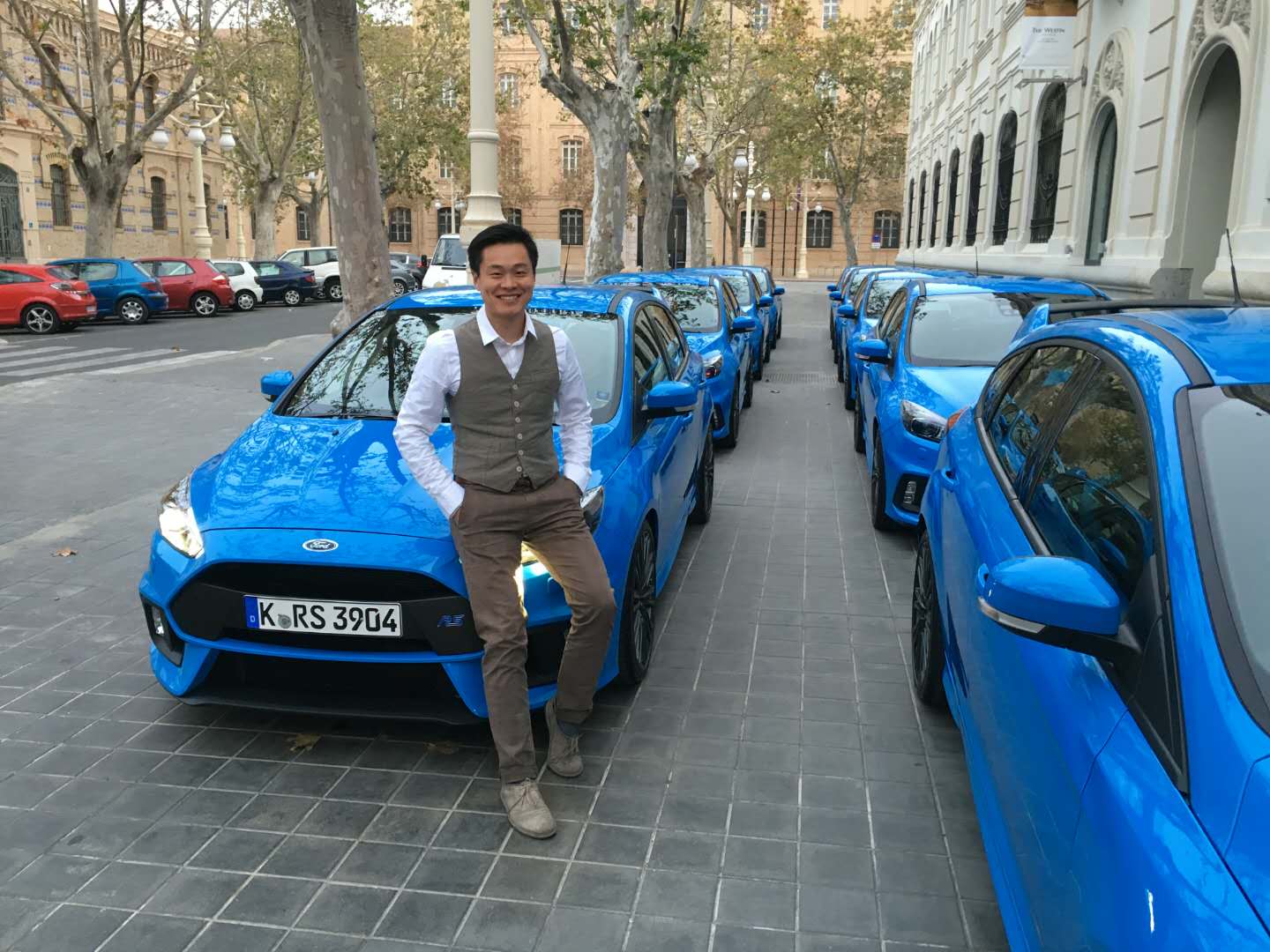 趣味钢炮,福克斯rs试驾视频