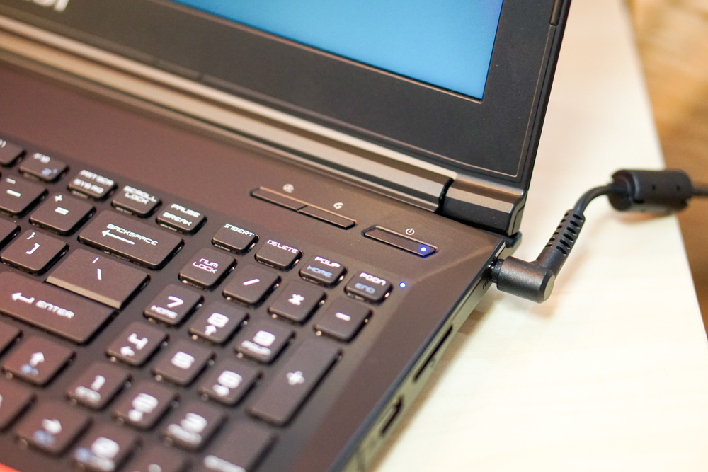 有了这货还要小米笔记本做啥—微星GL62游戏本体验