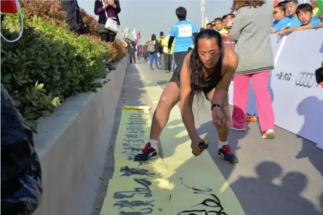 郑开马拉松2021半马50-59岁多少人,郑开马拉松志愿者教程