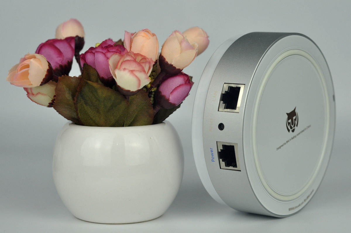 圆润艺术范,有型更有“芯”——必虎路由器上手评测