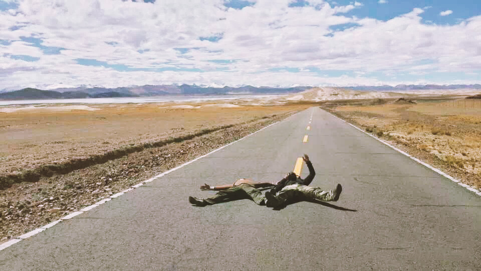 同样是玩，他一不小心玩大了！