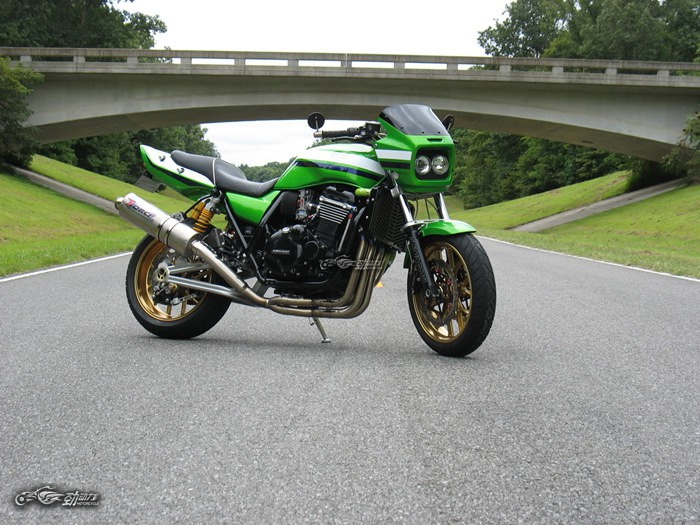 川崎zrx250四缸车复活,带你见识世界神车