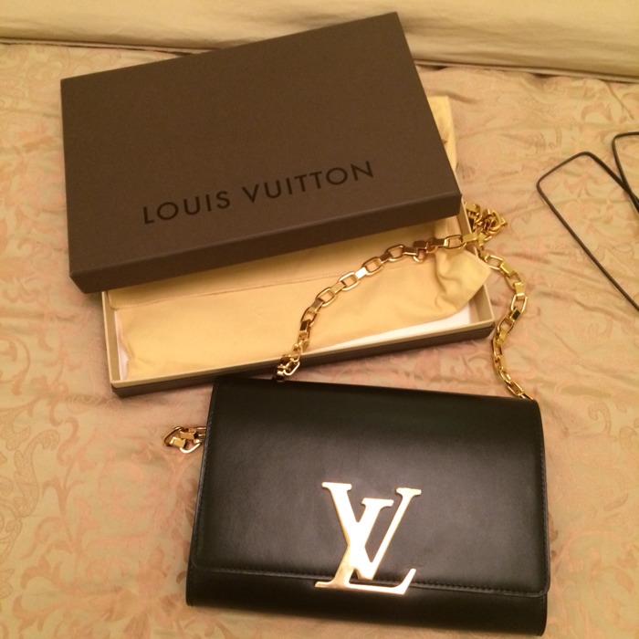 女生就得宠自己，90后辣妈嫁入豪门挥金无度！疯狂购买奢侈品！