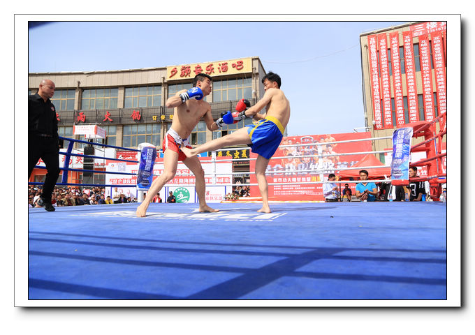 青海互助打起来了,昆仑对决又在青海互助上演搏击大战