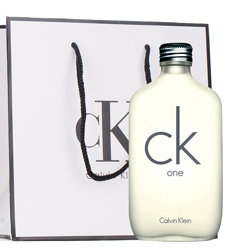 一个女生的专属香水,找到自己喜欢的使自己安心的香水