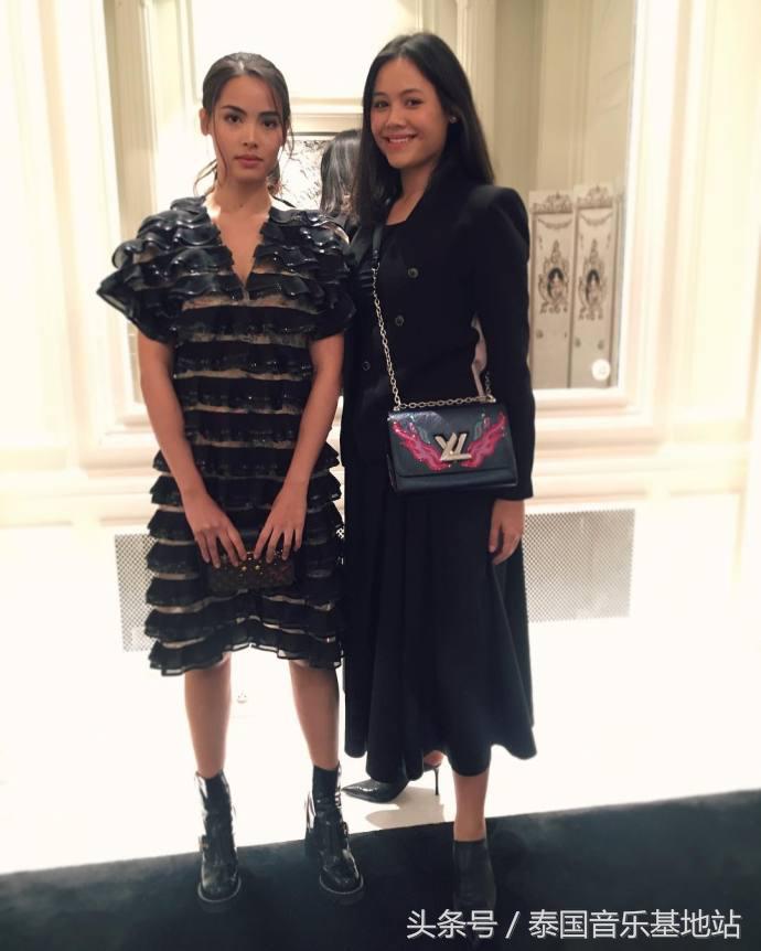 泰国知名女星YAYA赴巴黎征战LV时装秀黑色波浪裙变身时尚新宠儿