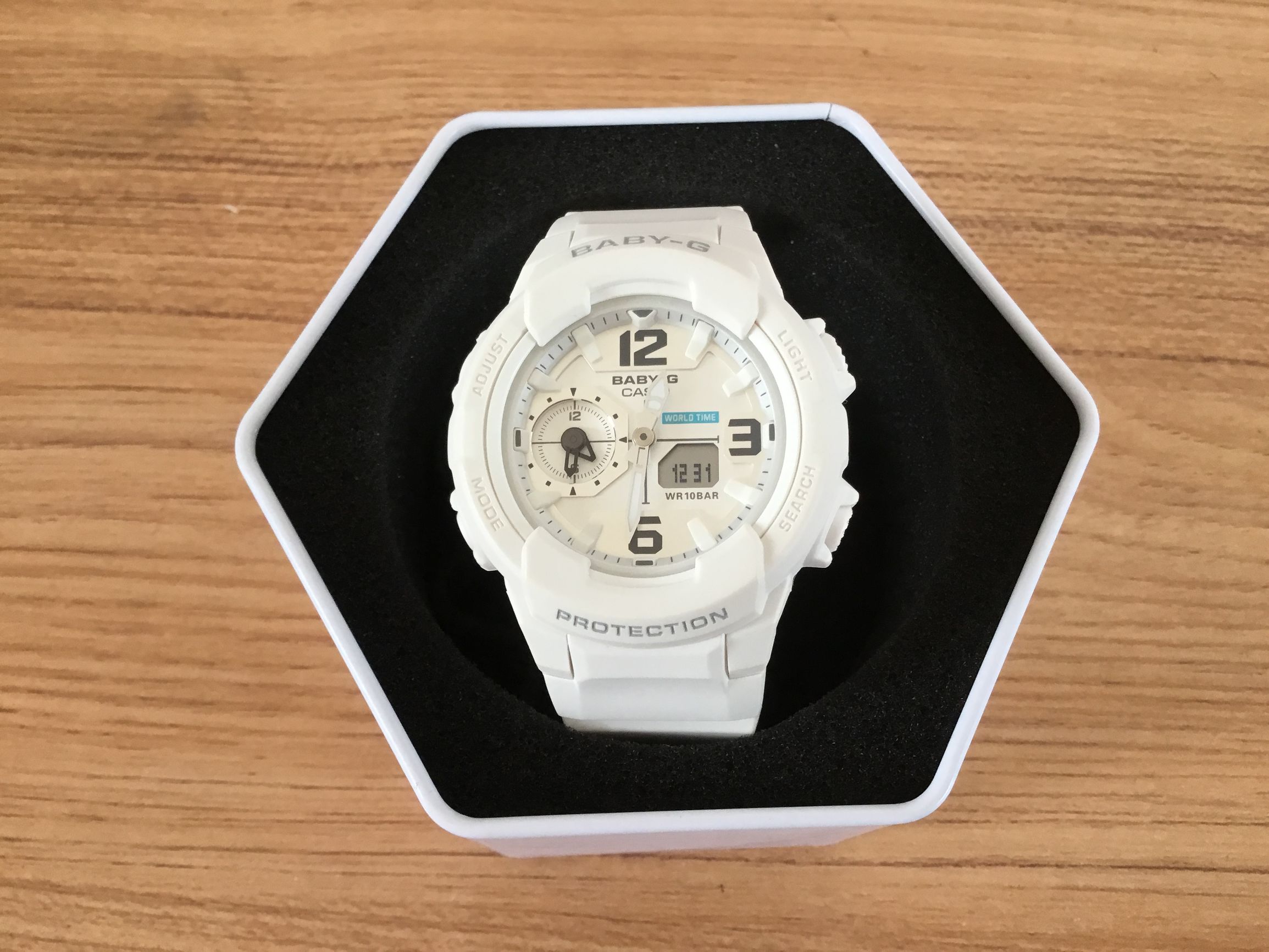 卡西欧运动白色手表掉漆怎么补漆,卡西欧手表氧化变色处理方法