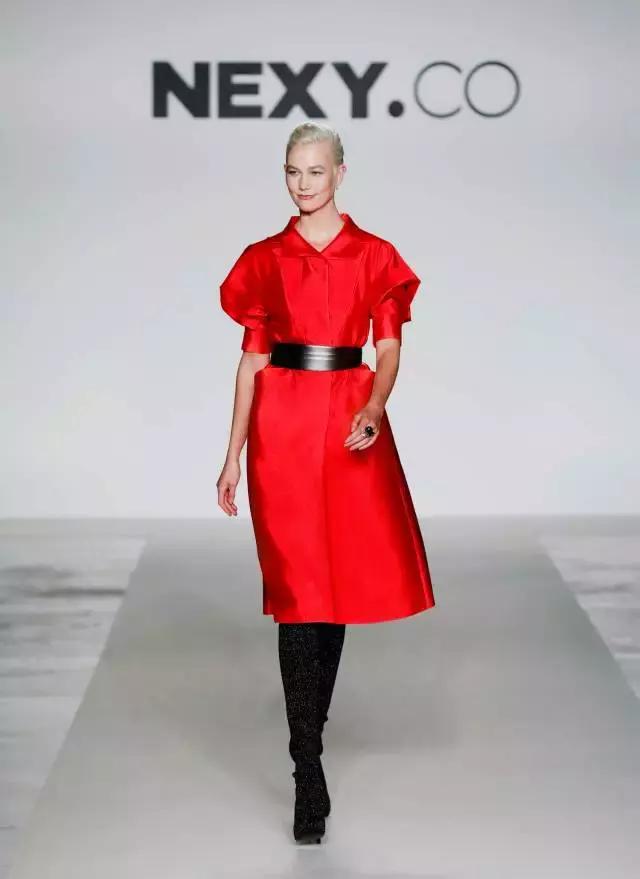 NEXY.CO2018S/S米兰时装周忆未来