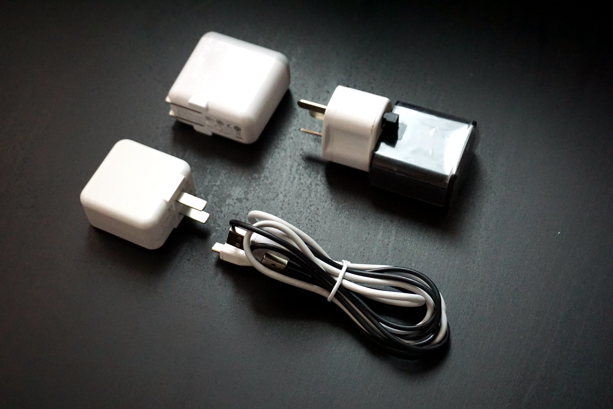 去泰国旅行带行李箱好不好,去泰国旅游上飞机携带物品