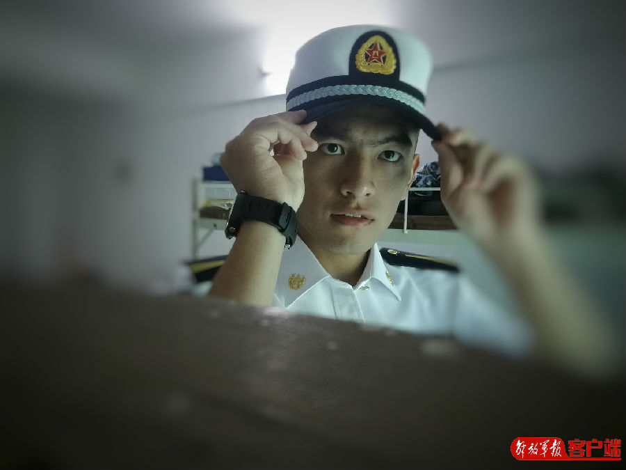 中秋月圆人团圆对军人的思念,军人中秋节简短诗句