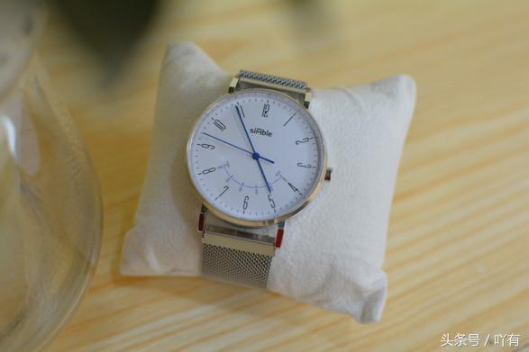 蓝宝石镜面智能手表,200元左右续航高的智能手表