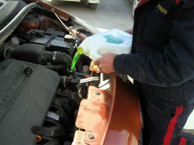 车子跑长途需要注意哪些,跑长途之前怎么检查车辆