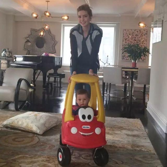 70余件作品总价值约2500万美元,美国第一女婿都有哪些艺术收藏?