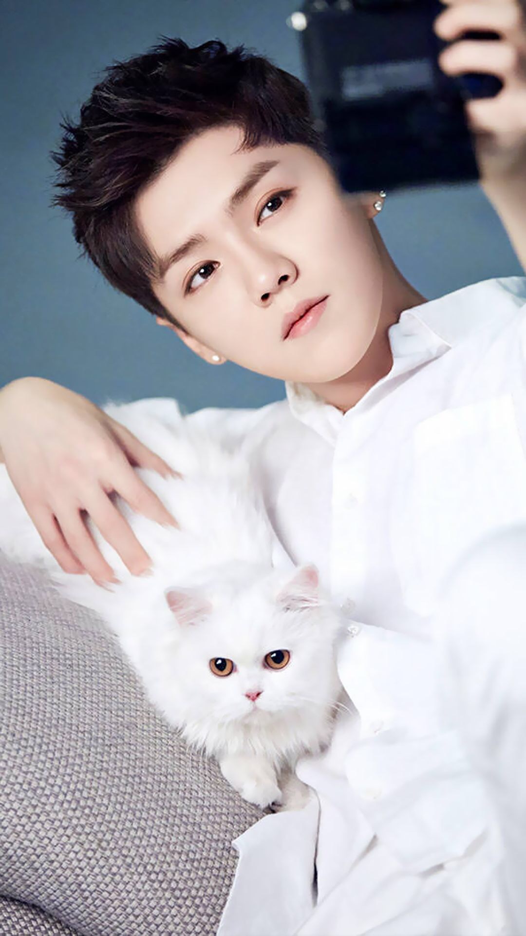 鹿晗高清手机壁纸大图,鹿晗高清壁纸2017卡通