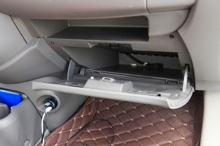 日产阳光——为何它从月销两万到月销一千？看完后，你会说：该！