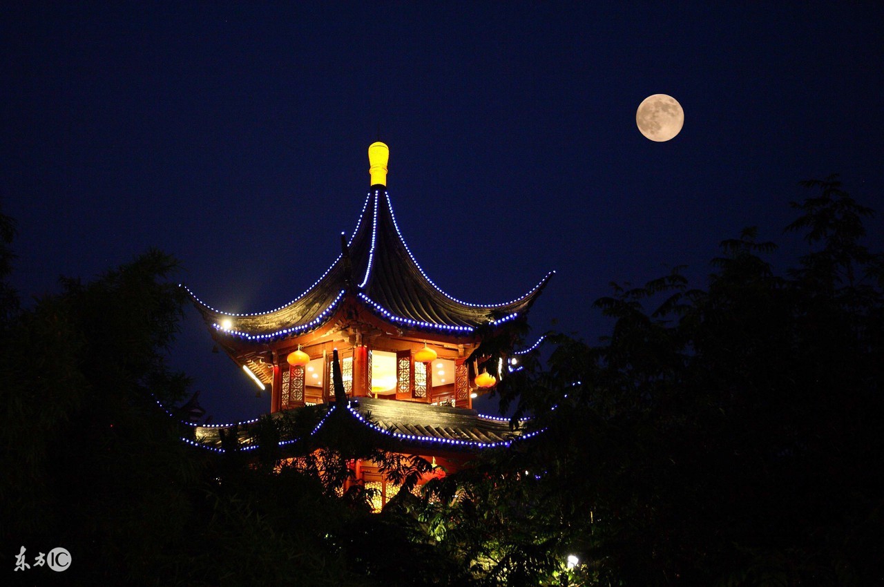 关于中秋节的古诗中英版,关于中秋节的诗句英文版简短