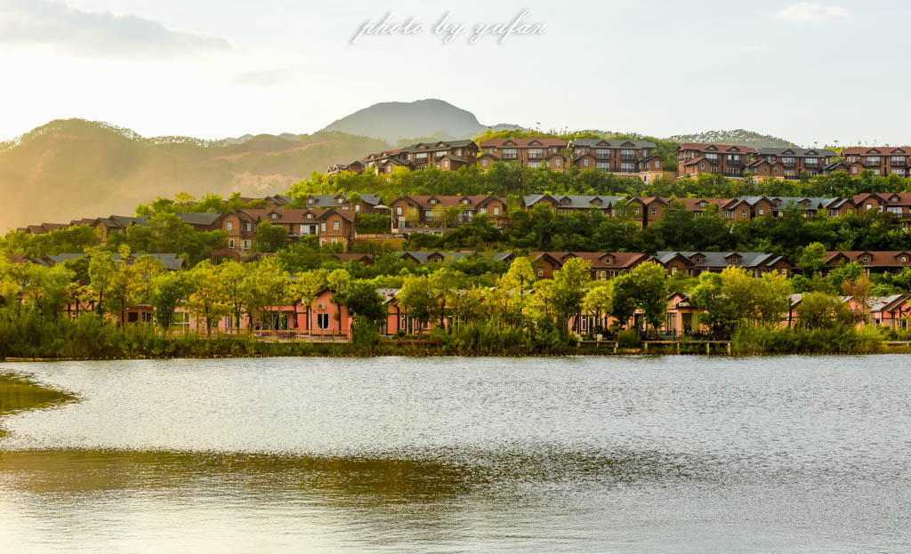 国庆何须东奔西走,国庆长假何必远游