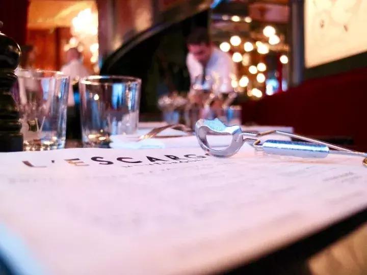 法国餐厅法式焗蜗牛,巴黎好吃的蜗牛餐厅