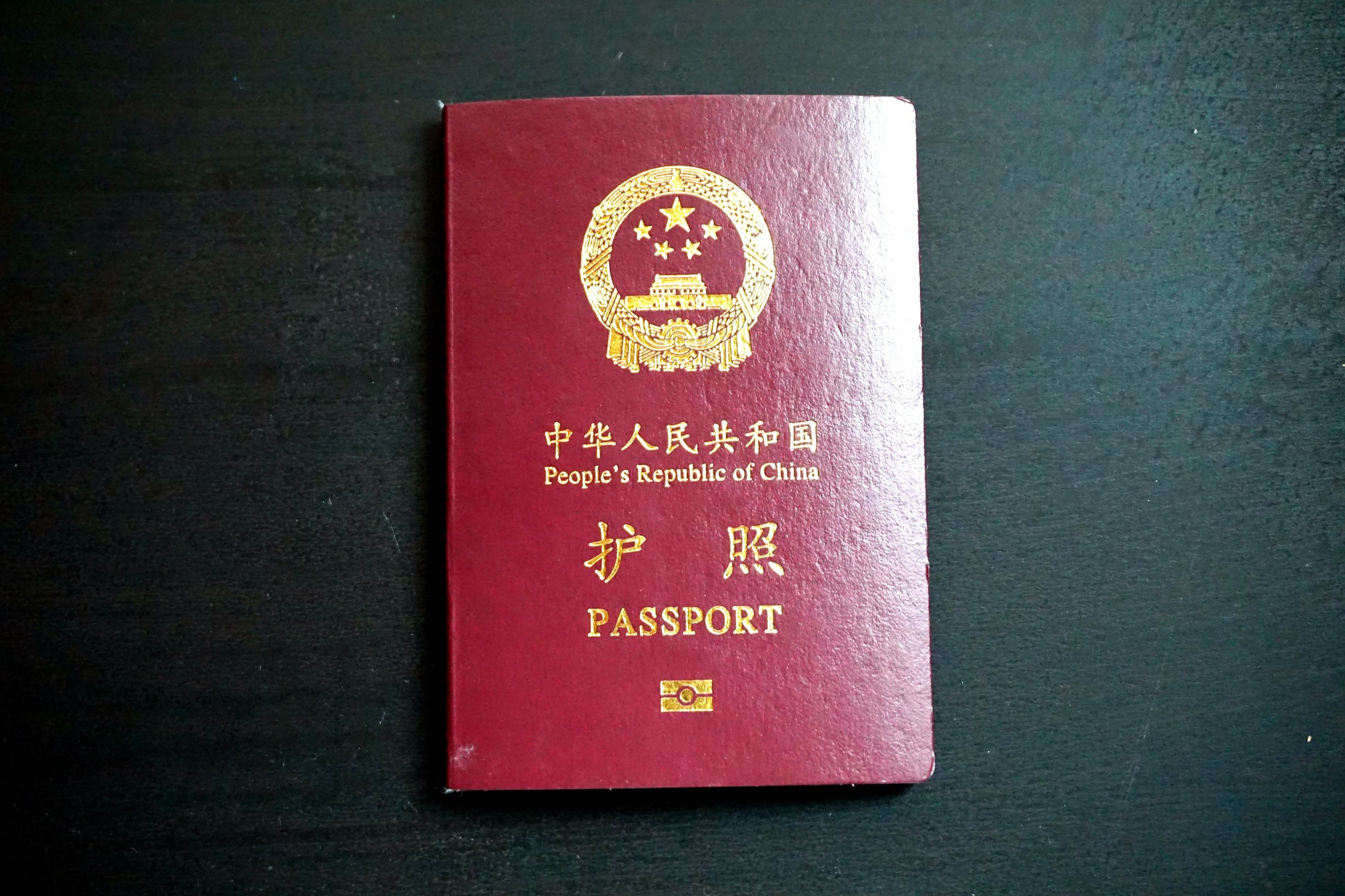 去泰国旅行带行李箱好不好,去泰国旅游上飞机携带物品