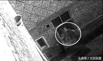 英国王宫诡异事件,英国王宫闹鬼事件真实吗