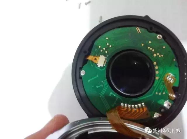 “西游记”国庆中秋特辑，扛着国货单反镜头在欧洲“扫街”测评