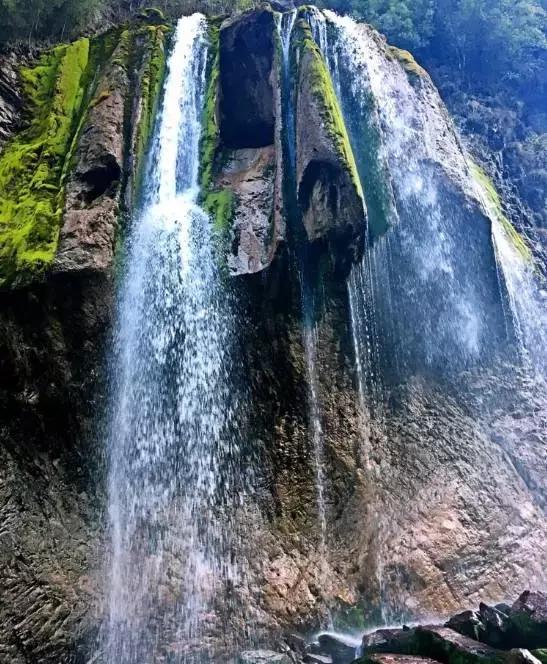 四川旅游攻略及各个景点门票价格,最新四川景点免票