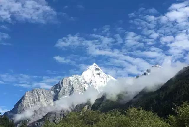 四川旅游攻略及各个景点门票价格,最新四川景点免票