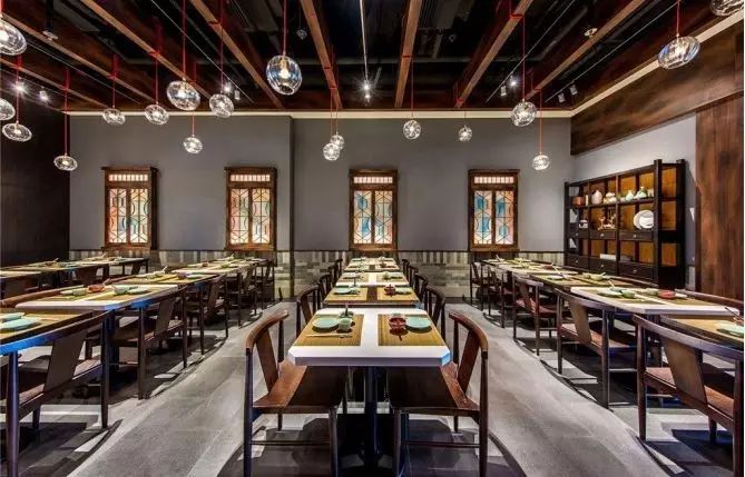 开一个小餐饮店怎么装修简单省钱,餐饮店装修必须满足这三个条件