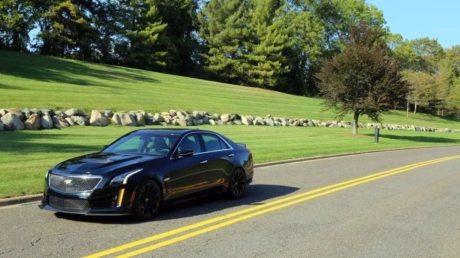 海外凯迪拉克xts-v,凯迪拉克cts-vcoupe6.2试驾