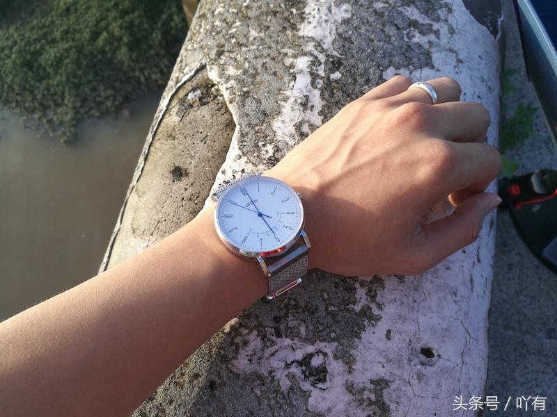 蓝宝石镜面智能手表,200元左右续航高的智能手表