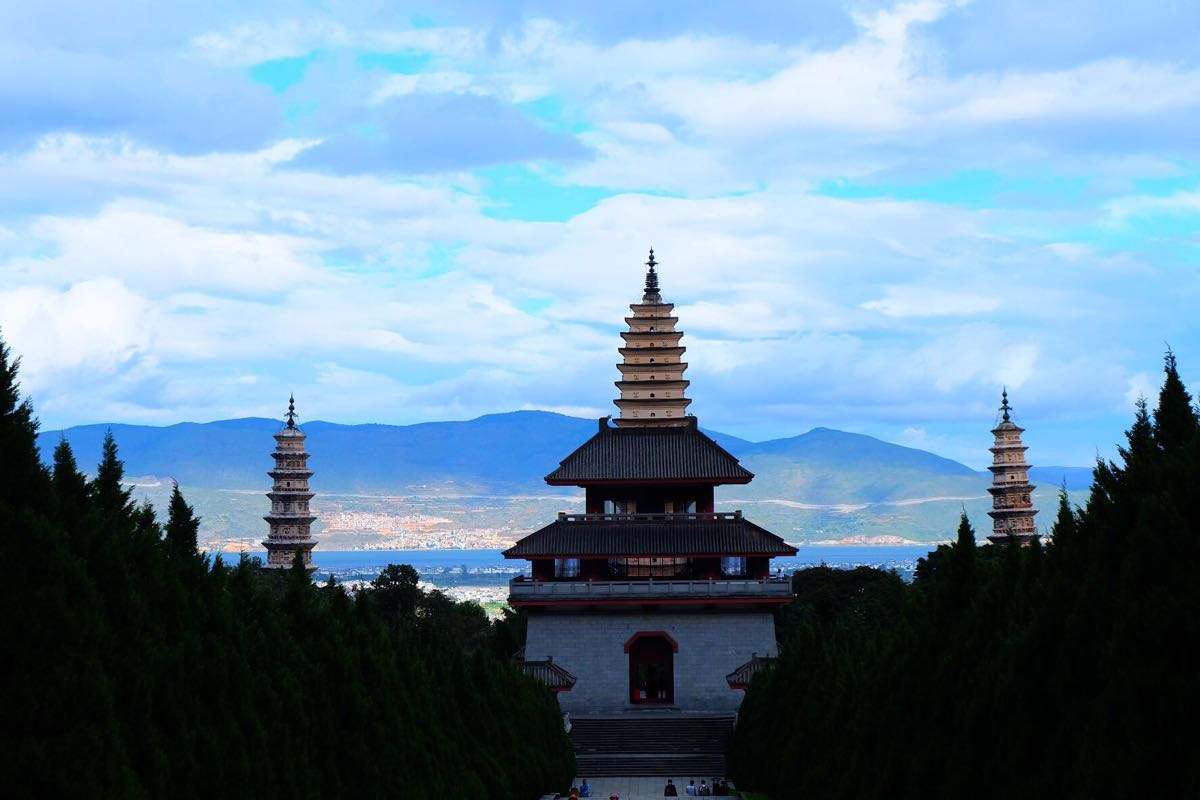 云南省的著名景区有哪些,云南省弥勒县景区有哪些