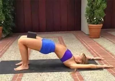 紧致大腿内侧的瑜伽,瑜伽大腿内侧训练方法