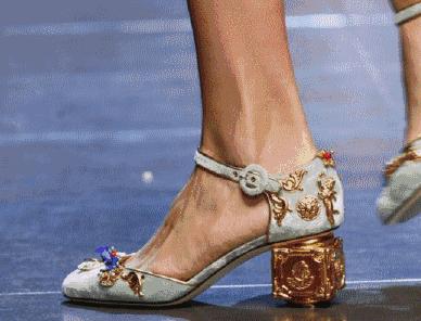 郭碧婷穿多大码鞋,郭碧婷的脚穿多大码的鞋