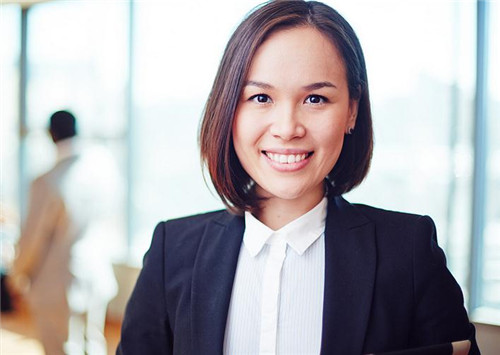 高温瑜伽不适合人群,高温瑜伽是古典瑜伽吗