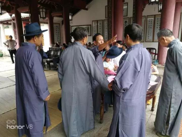 广东吴川吴氏祭祖视频,吴川上郭吴氏祖墓