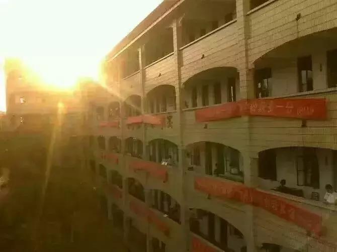 毕业后的南宁人会对高中的自己说些什么？