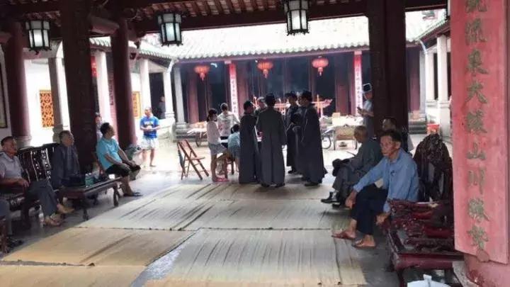 广东吴川吴氏祭祖视频,吴川上郭吴氏祖墓