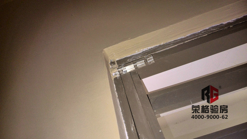 入户门门板变形怎么修复,入户门变形了漏风怎么办