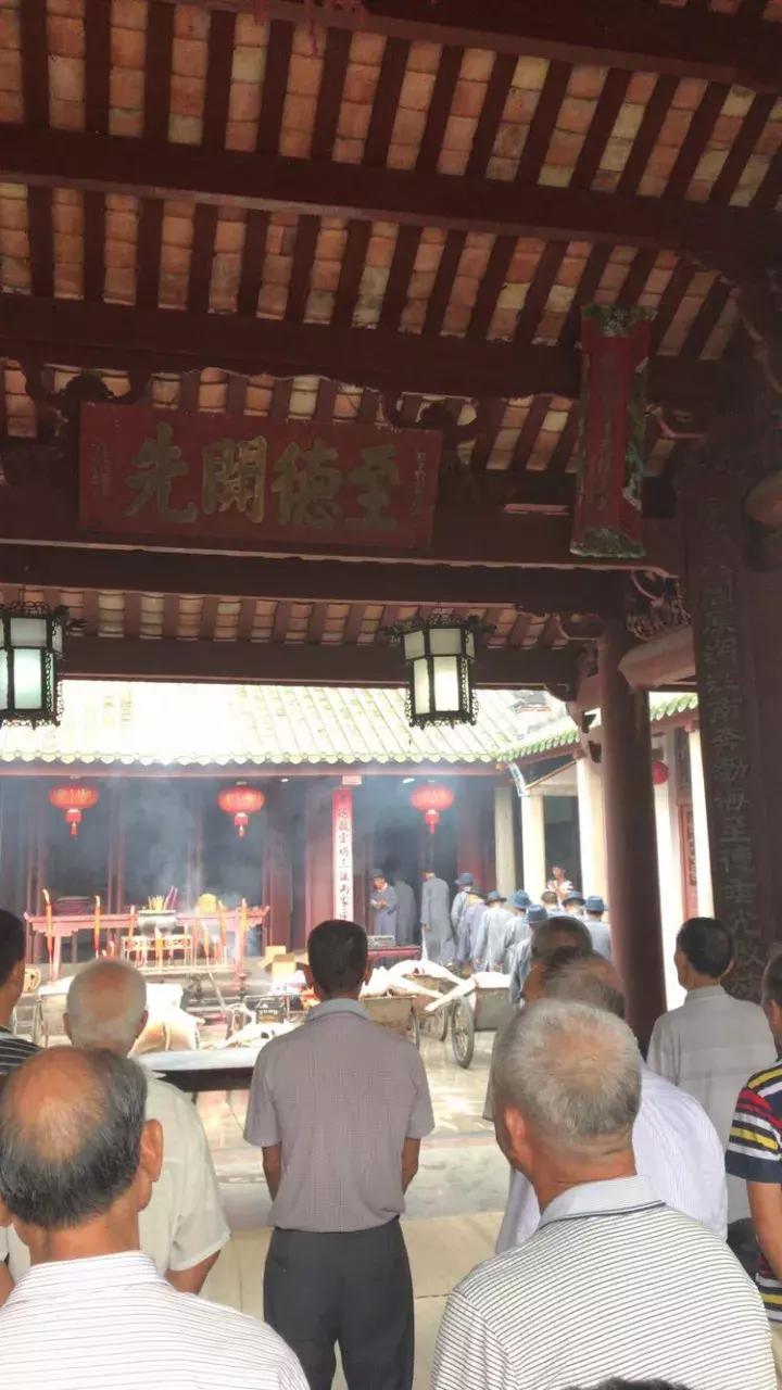 广东吴川吴氏祭祖视频,吴川上郭吴氏祖墓