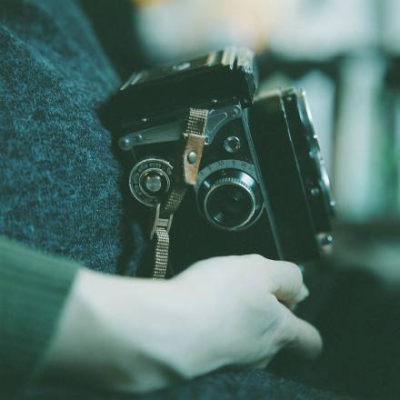 牵手一次能走到白头到老,牵手就能走到白头该多好